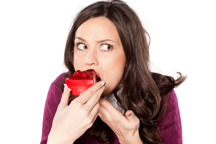 อาหารที่ช่วยลดอาการหงุดหงิดที่จะช่วยให้อารมณ์ดีขึ้น และไม่ควรกินอาหารที่มีรสชาติหวาน ยิ่งทำให้รู้สึกหงุดหงิดง่าย 