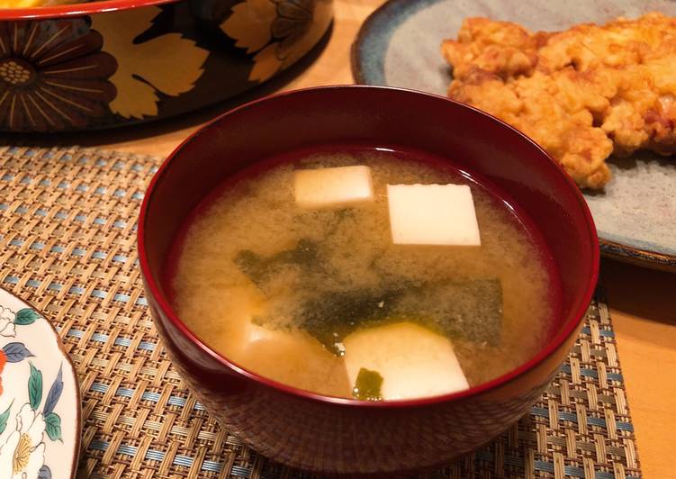 ซุปมิโซะ เมนูอาหารยอดฮิตที่คนญี่ปุ่นนิยมทาน